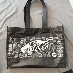 Vans Off The Wall Graphic Print Reusable Tote Bag